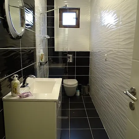 Luxor モーテル 3*